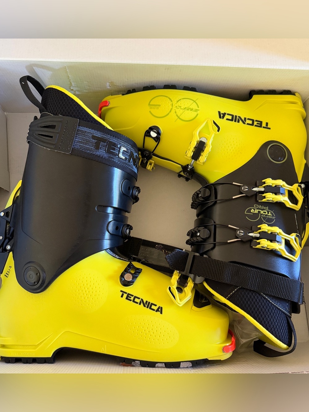 Tecnica Zero G Tour Pro Men’s Alpine Touring Boots